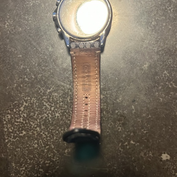 Coach Watch - Picture 4 of 5